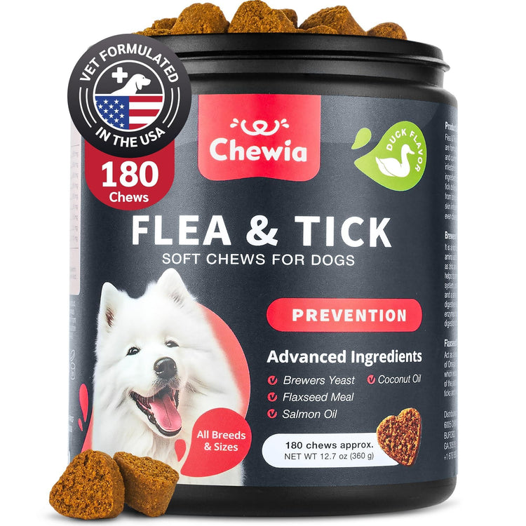 Natural Flea & Tick Dog Chews main product photo