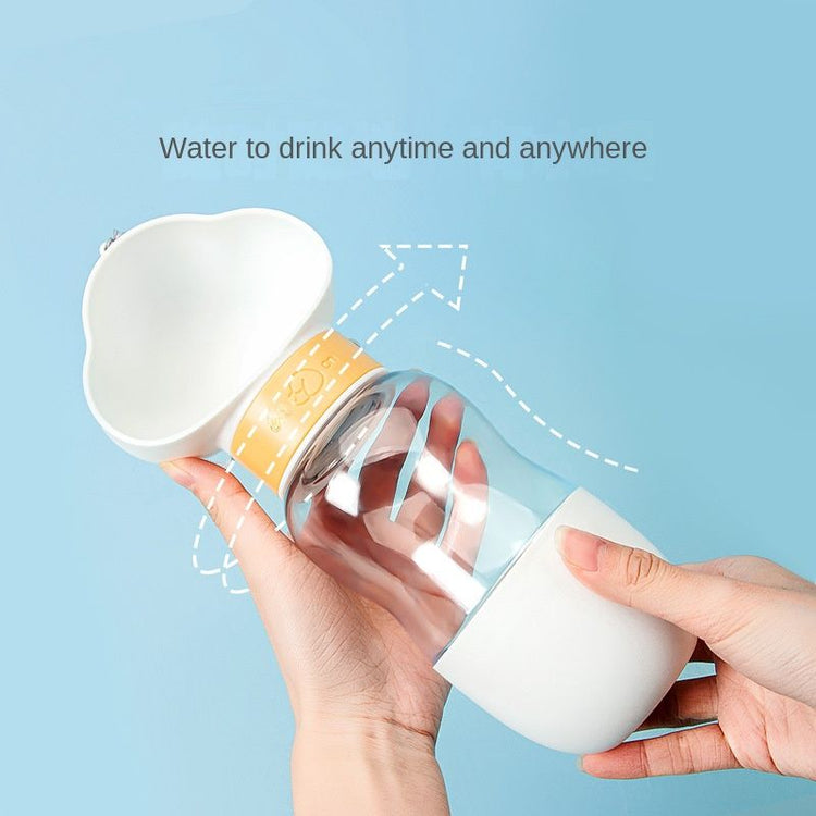 Portable dog water bottle press-to-dispense detail