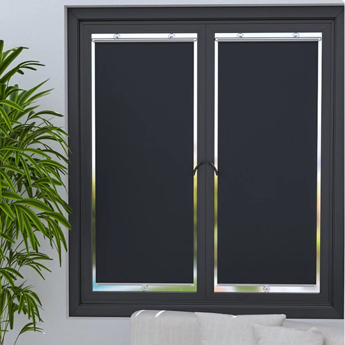 Retractable Car Window Sun Shade feature detail