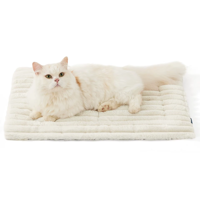 Self warming cat mat in beige, cozy pet rest spot