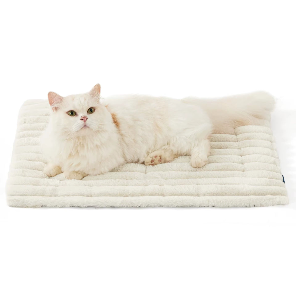 Self warming cat mat in beige, cozy pet rest spot