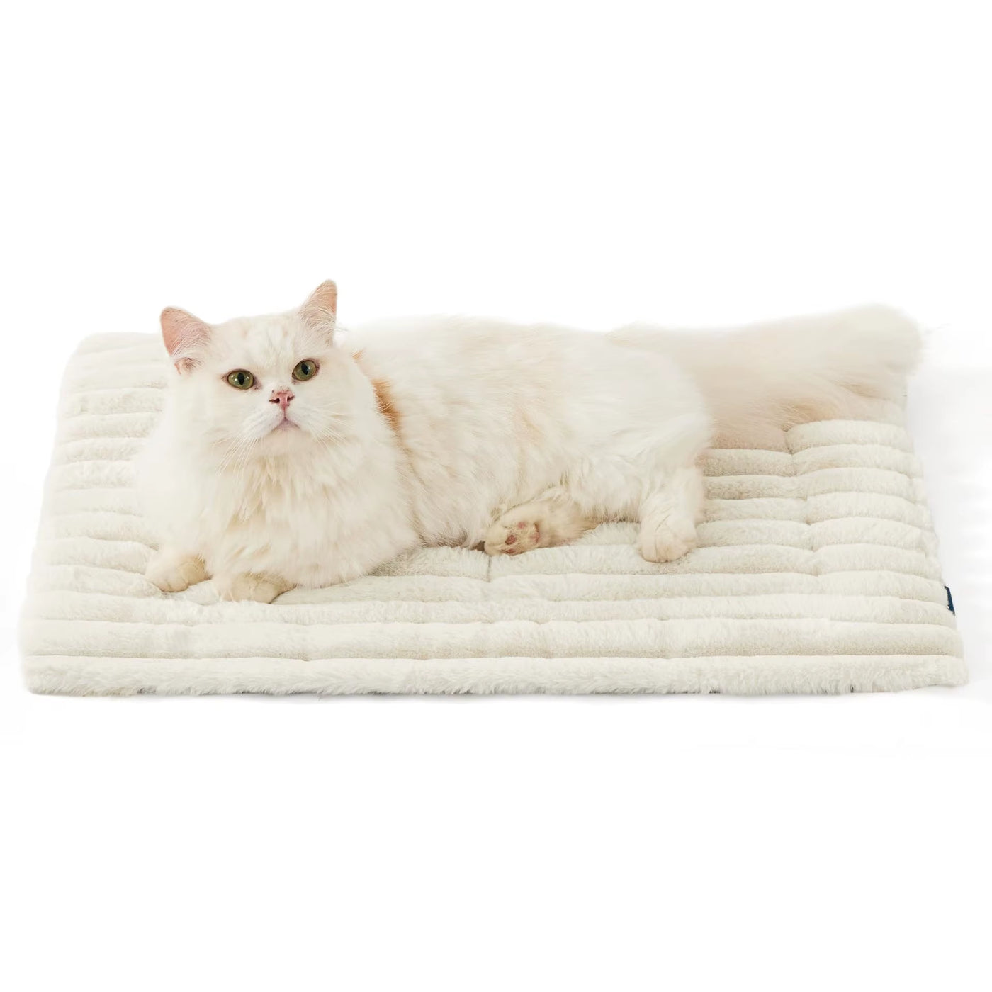 Self warming cat mat in beige, cozy pet rest spot