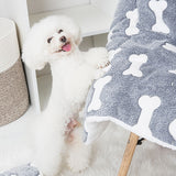 Dog resting on the thickened bed mat