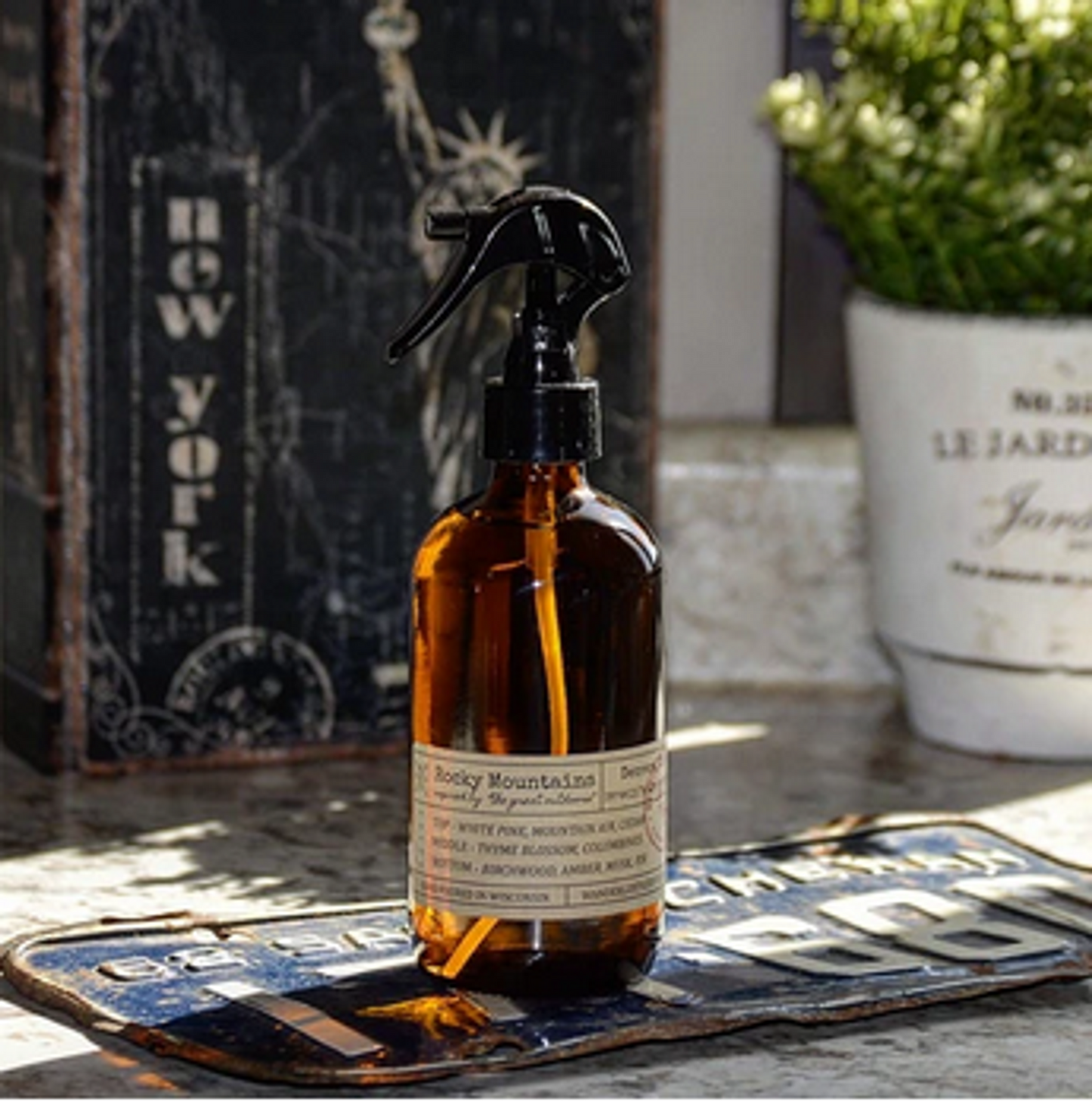 Wanderlust Scents 8oz Room Spray