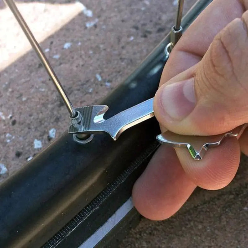 EDC keychain tool bottle opener