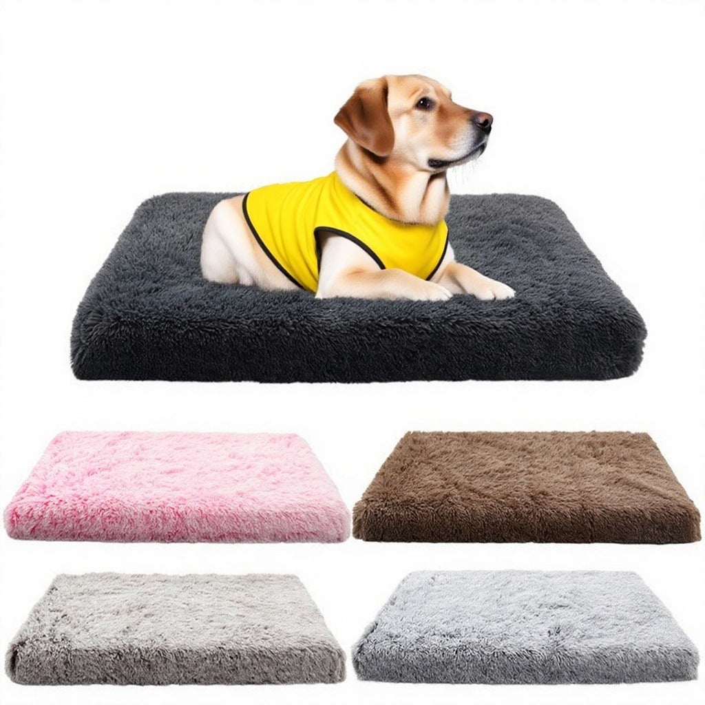 Square plush pet bed mat with raised edges, photo 1