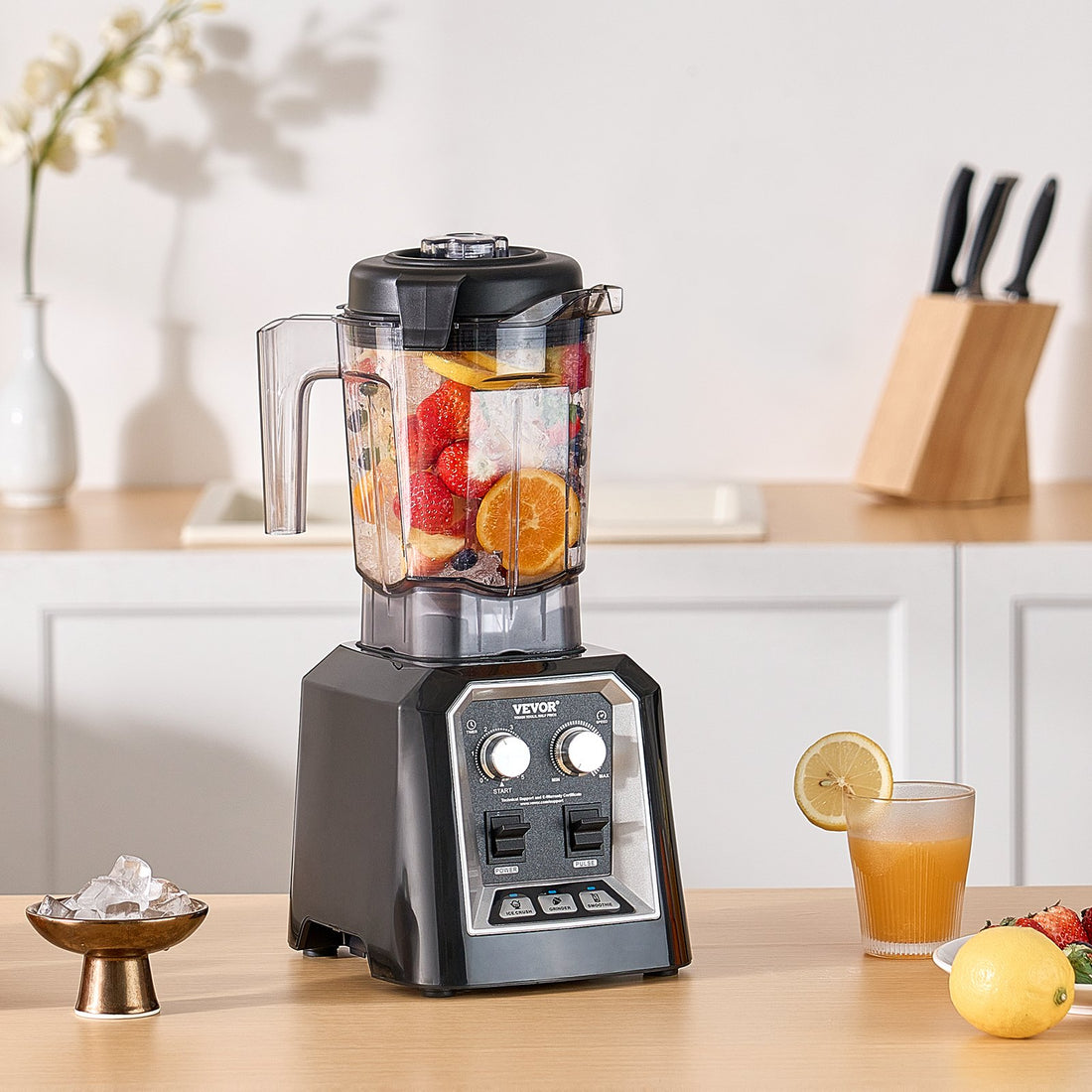 1400W high-speed blender full view with 68oz jar