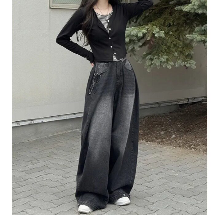 Vintage Washed Wide Leg Jeans with Ankle Button Detail