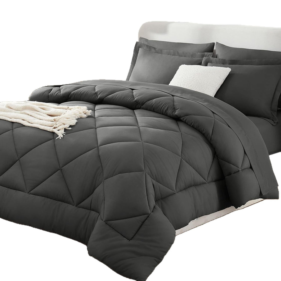 Brushed Solid-Color Quilted Bedding Set (3-Piece)