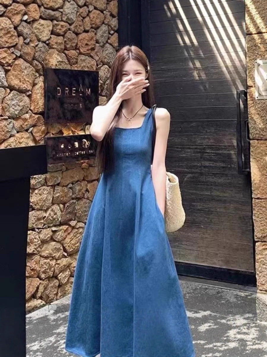 Denim dress