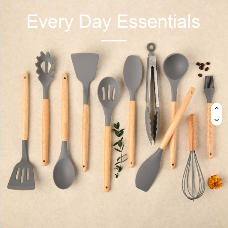 Silicone kitchen utensils set in holder crock