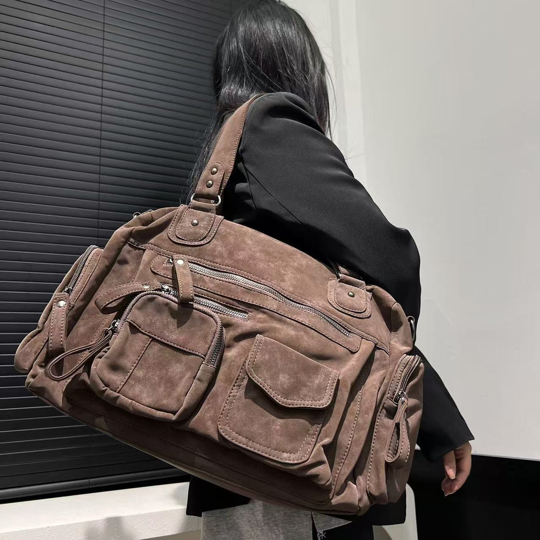 Large Capacity Multi-pocket Single Shoulder bag