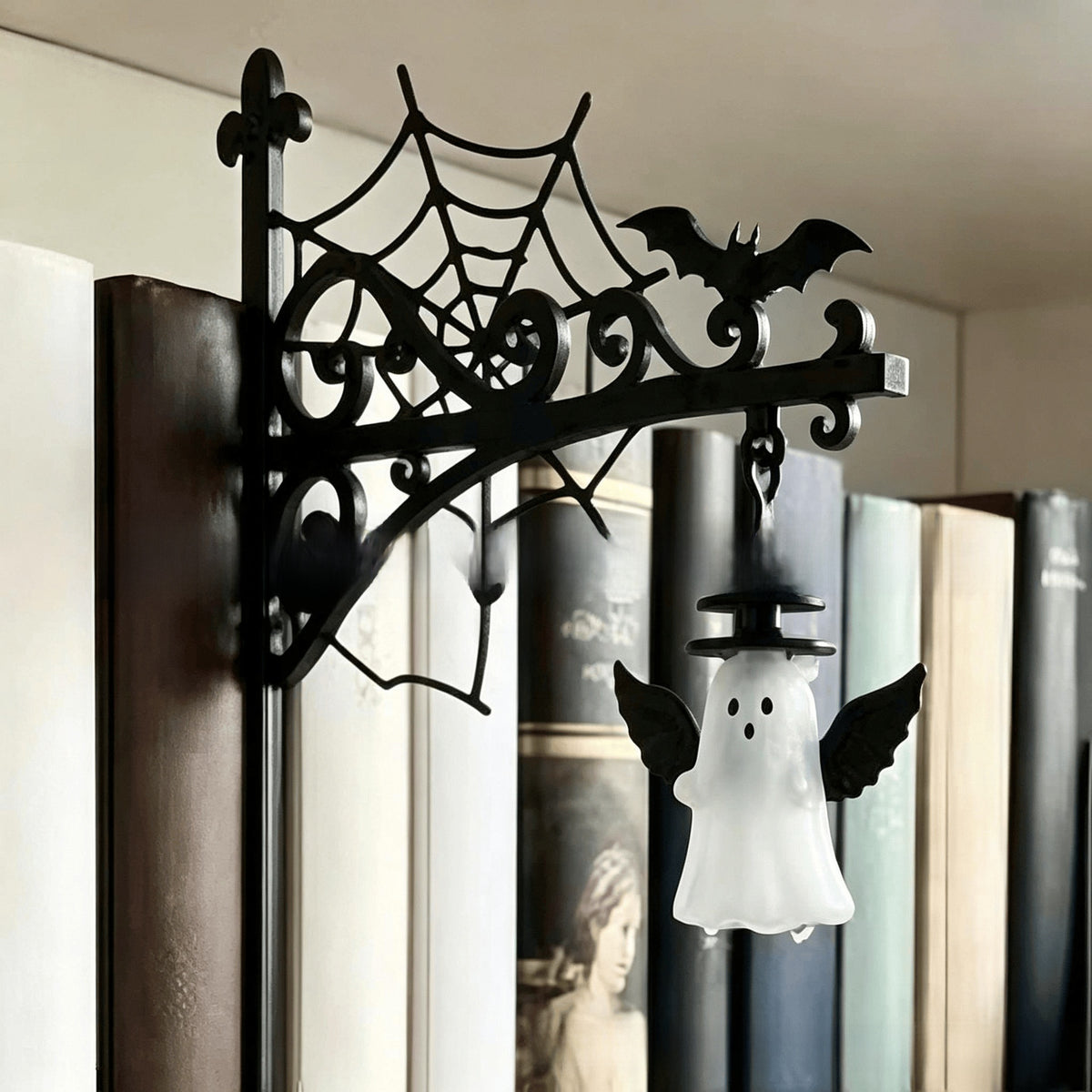 Cross-Border New Product Bookshelf Lantern Light Library Bookshelf Lighting Lantern Iron Crafts