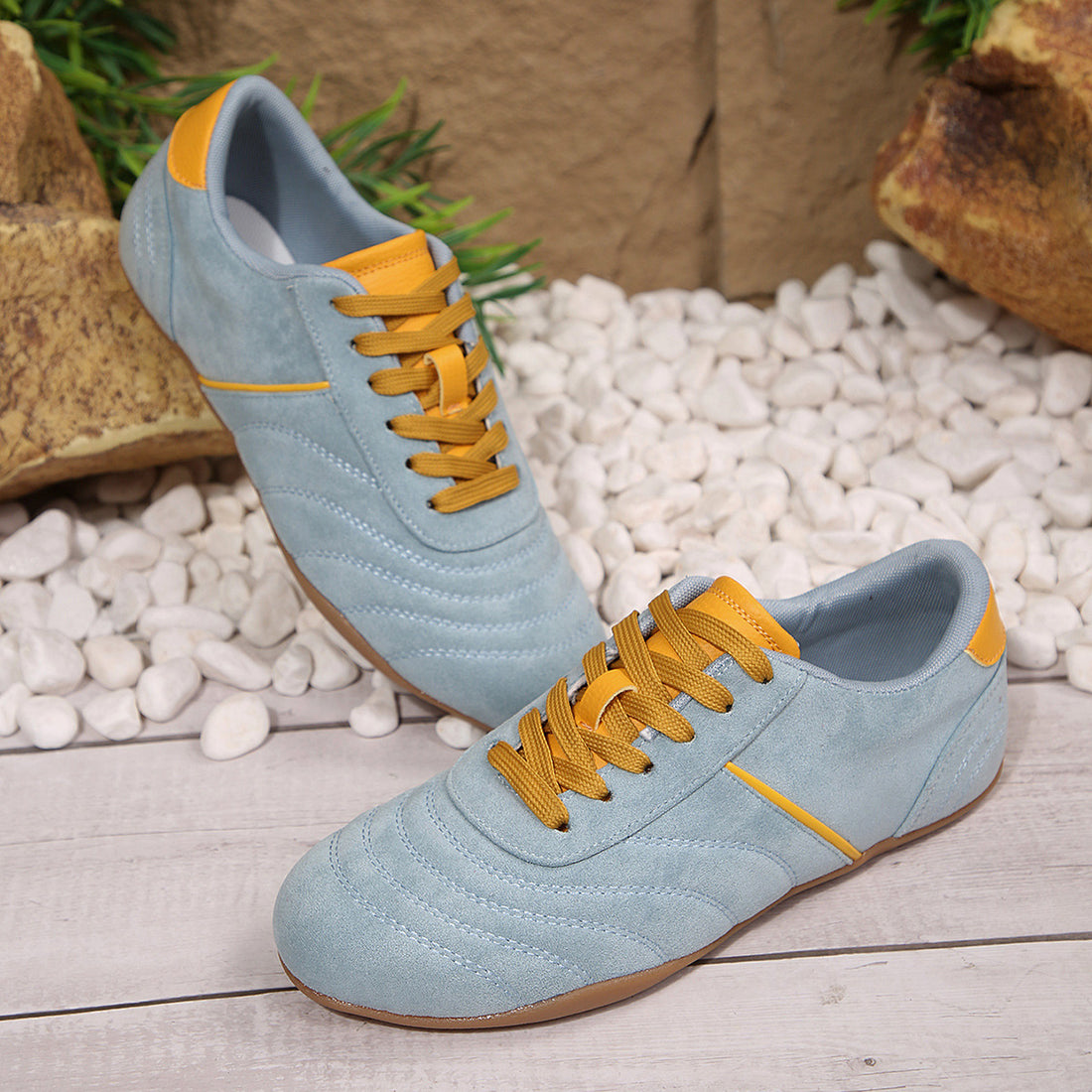 Women's slip-on flat casual sneakers with round toe, photo 2