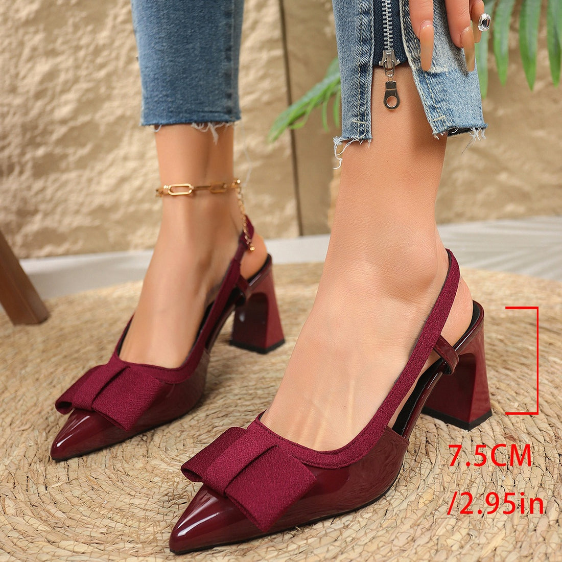 Women's thick-soled closed-toe PU leather flip-flops