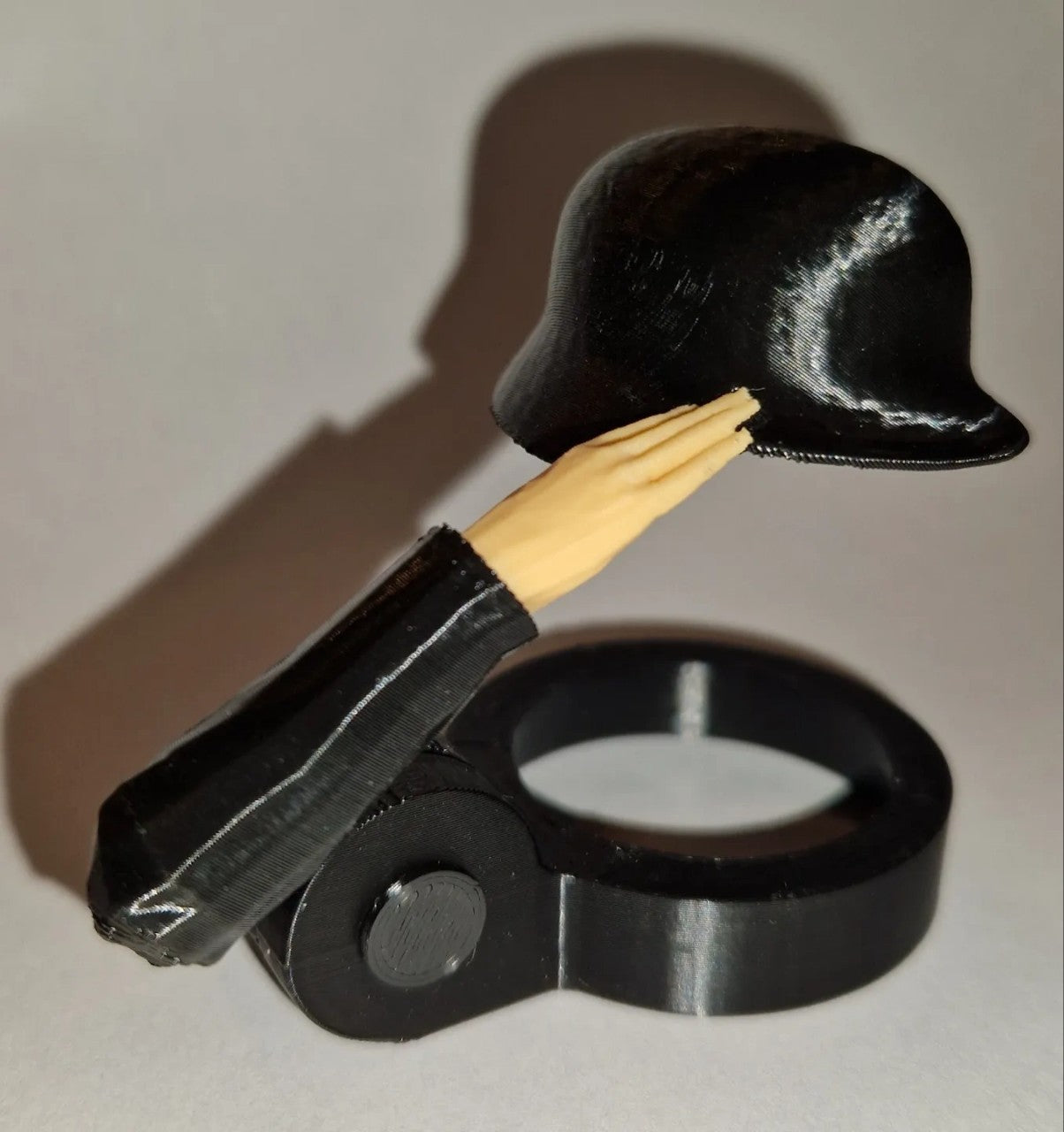Soldier Salute Beer Bottle Helmet