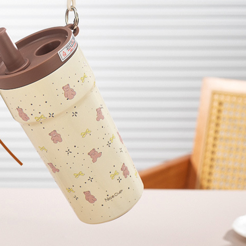 Insulated cup for female students