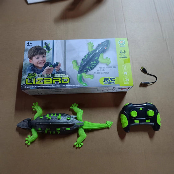 Remote Control Climbing Lizard Toy product image 1