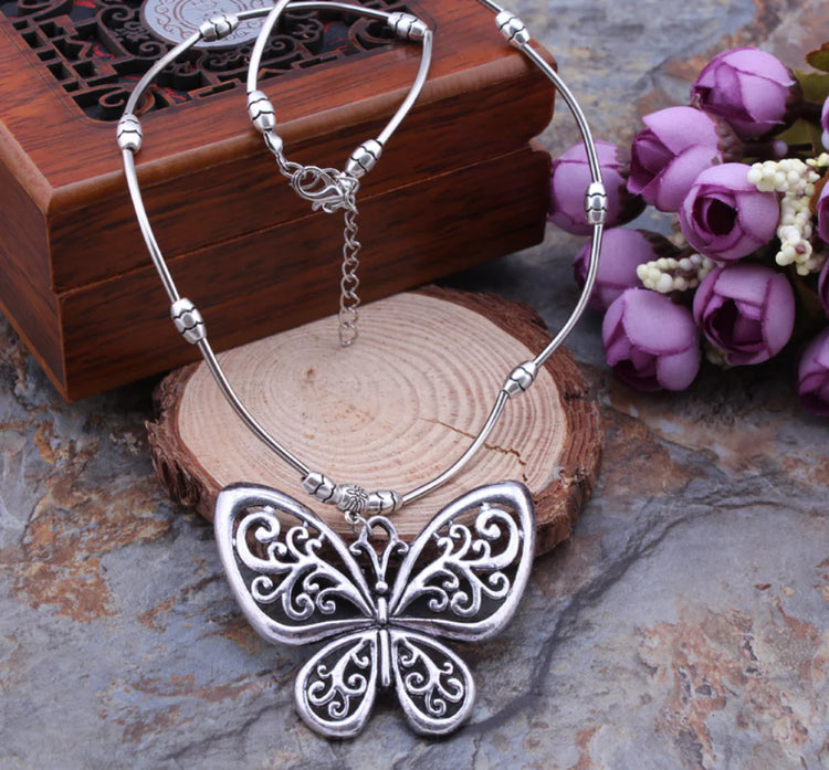 Hollow Butterfly Pendant Necklace — Adjustable Chain - Image 1