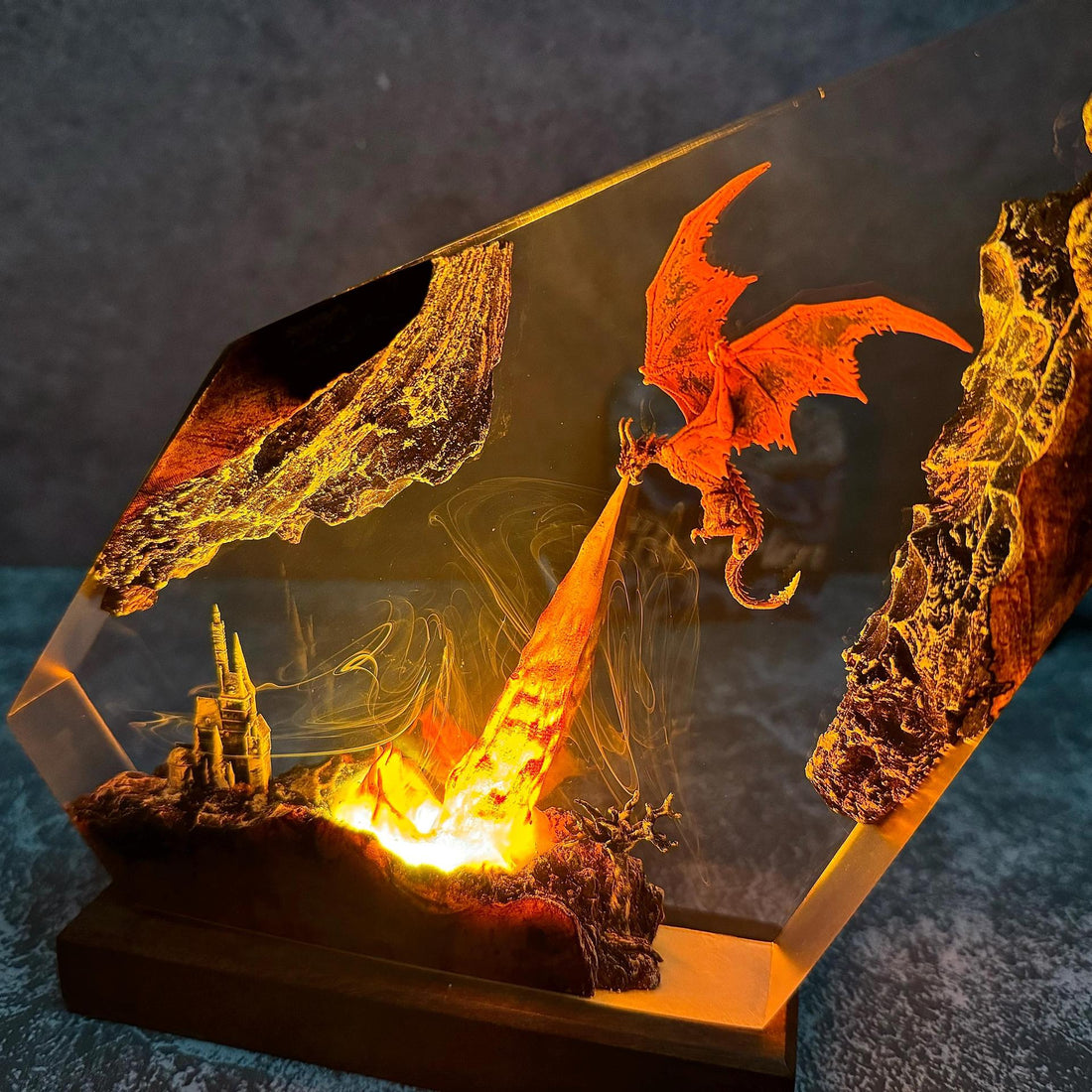 Dragon Design Resin Night Light product image 4