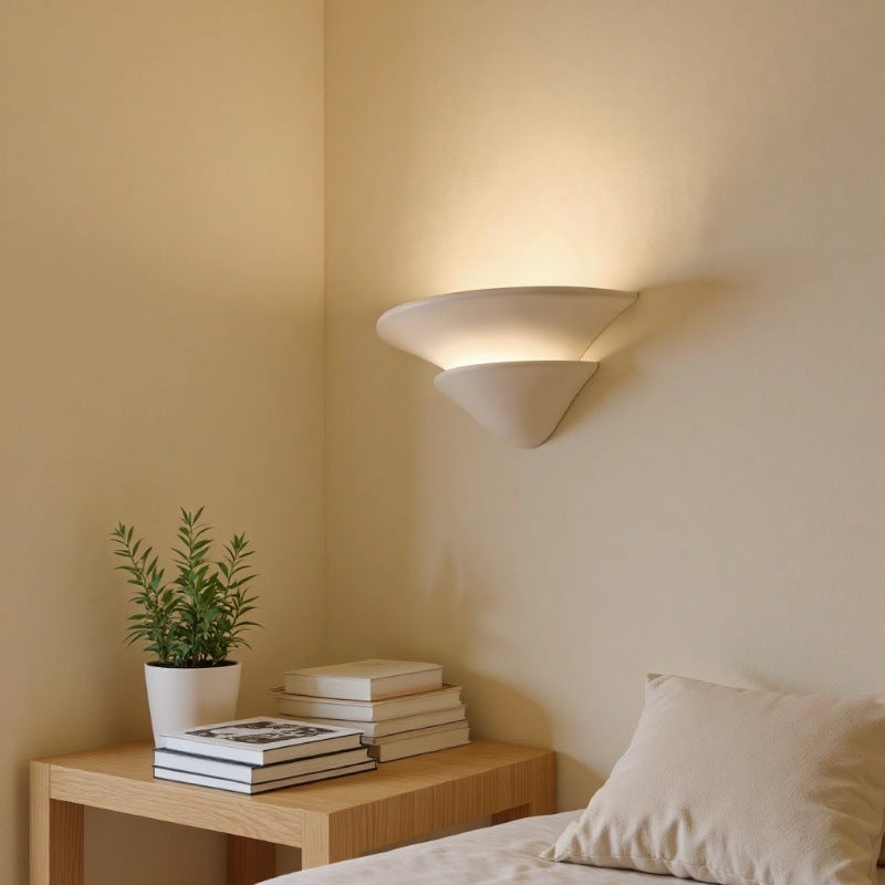 French-style plaster wall lamp