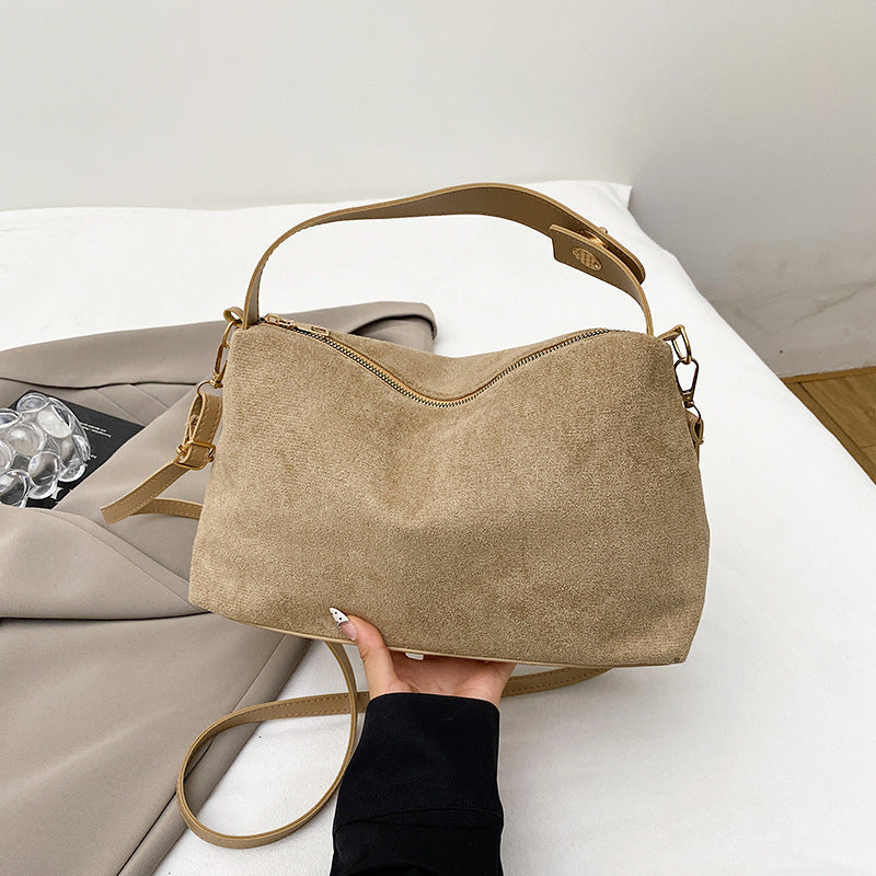 Large-Capacity Bag