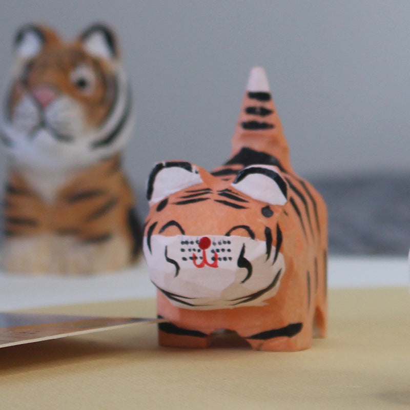 Small animal figurines