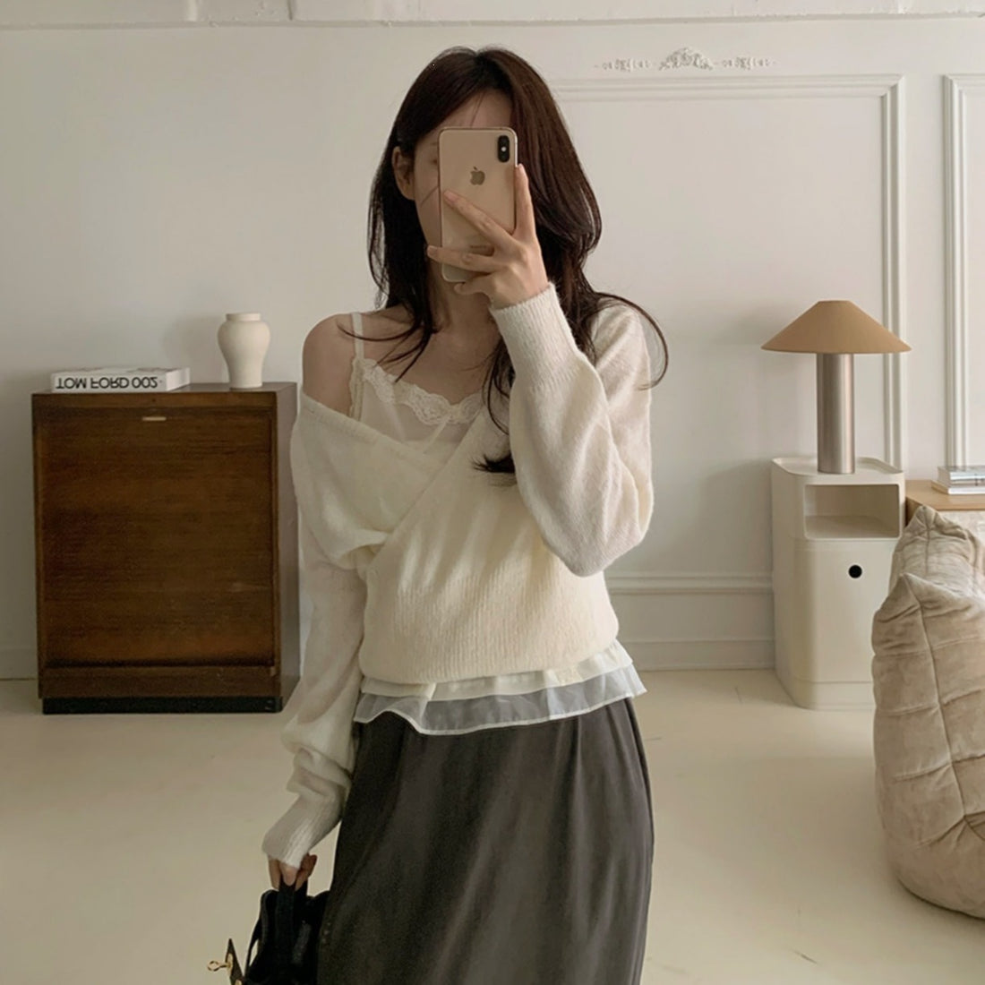 Women's V-neck knit sweater with diagonal button placket, photo 2