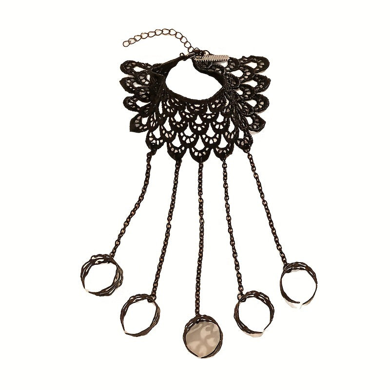 Gothic Ghost Finger Bracelet Punk Cone-Shaped Nail Chain Ring Black