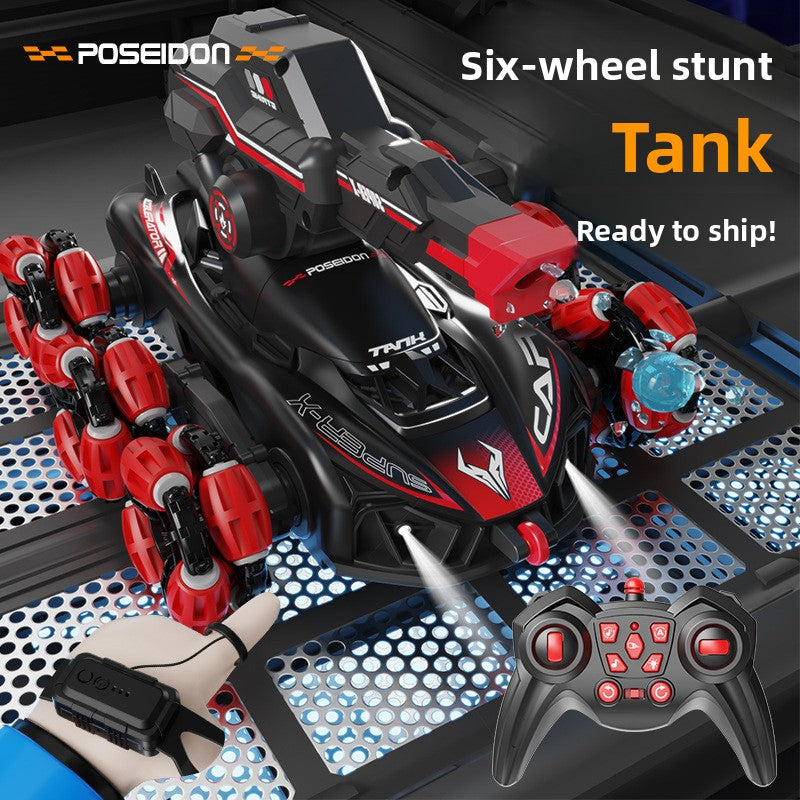 Six-wheel remote control tank, view 2