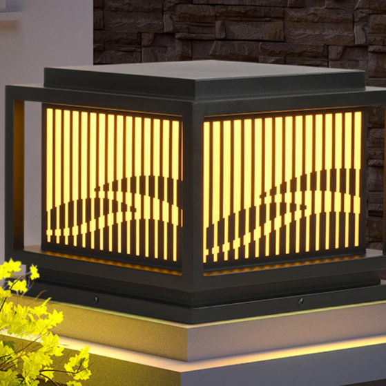 Solar Powered Outdoor Column Light Outdoor & Pond Lighting product image 1