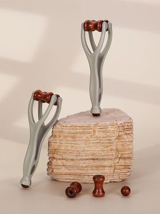 Solid wood finger massager product image 3