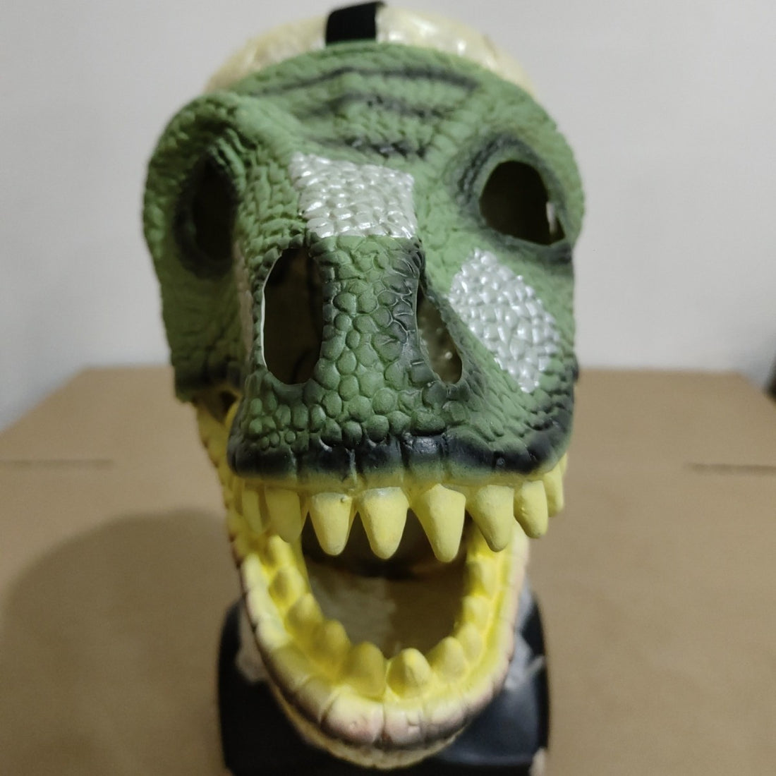 Dinosaur Moving Mouth Mask