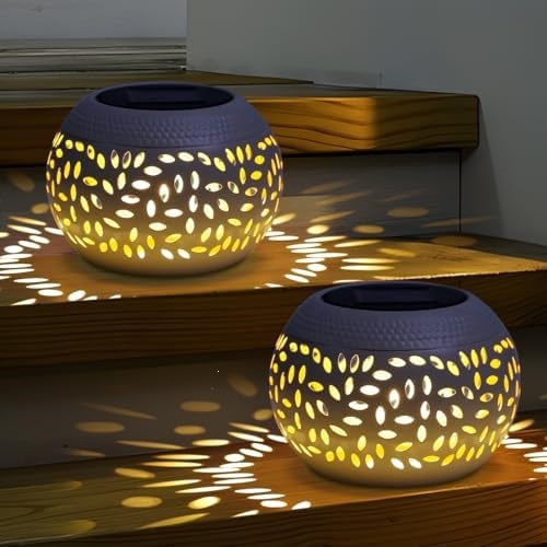 Solar desk lamp