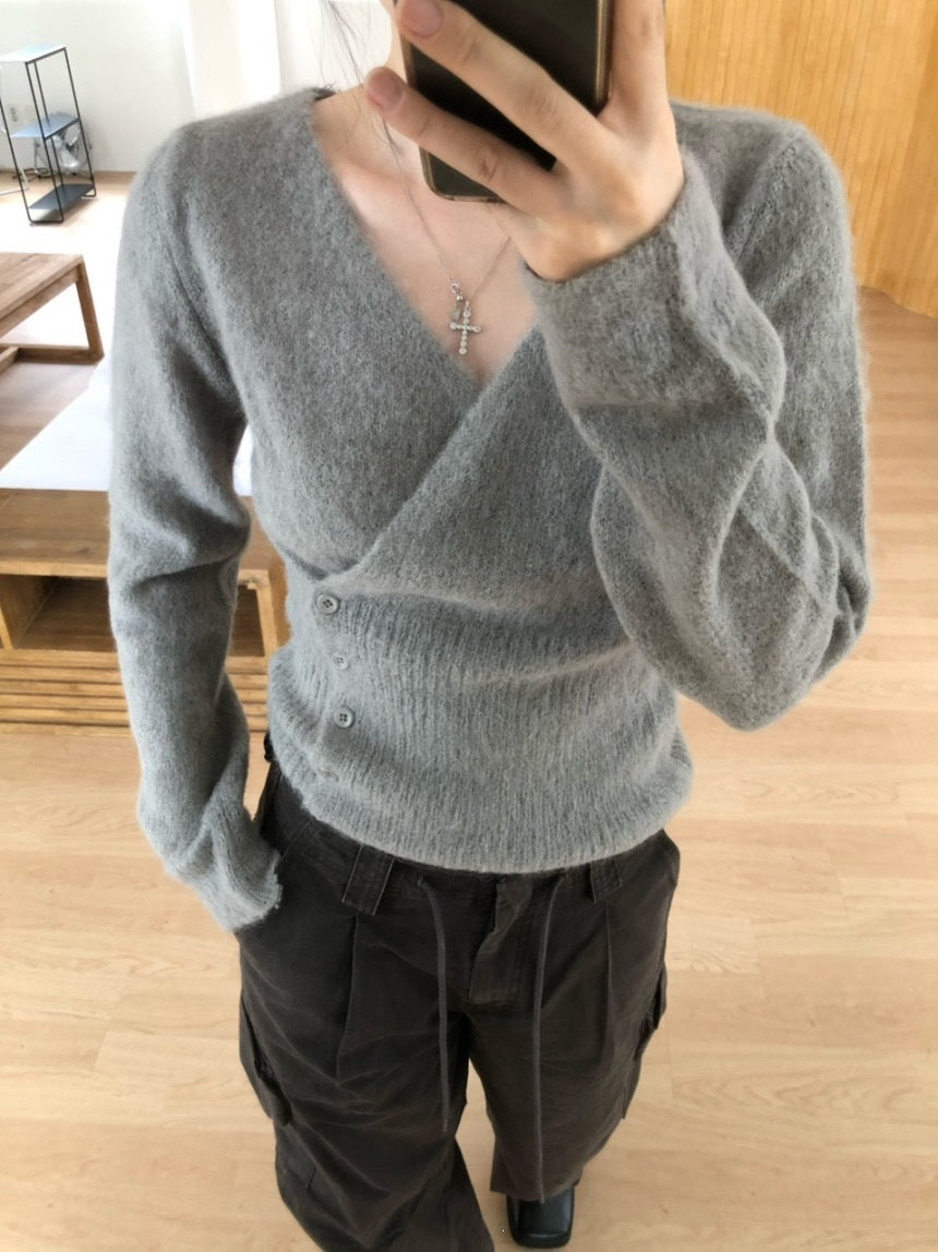 Women's V-neck knit sweater with diagonal button placket, photo 7