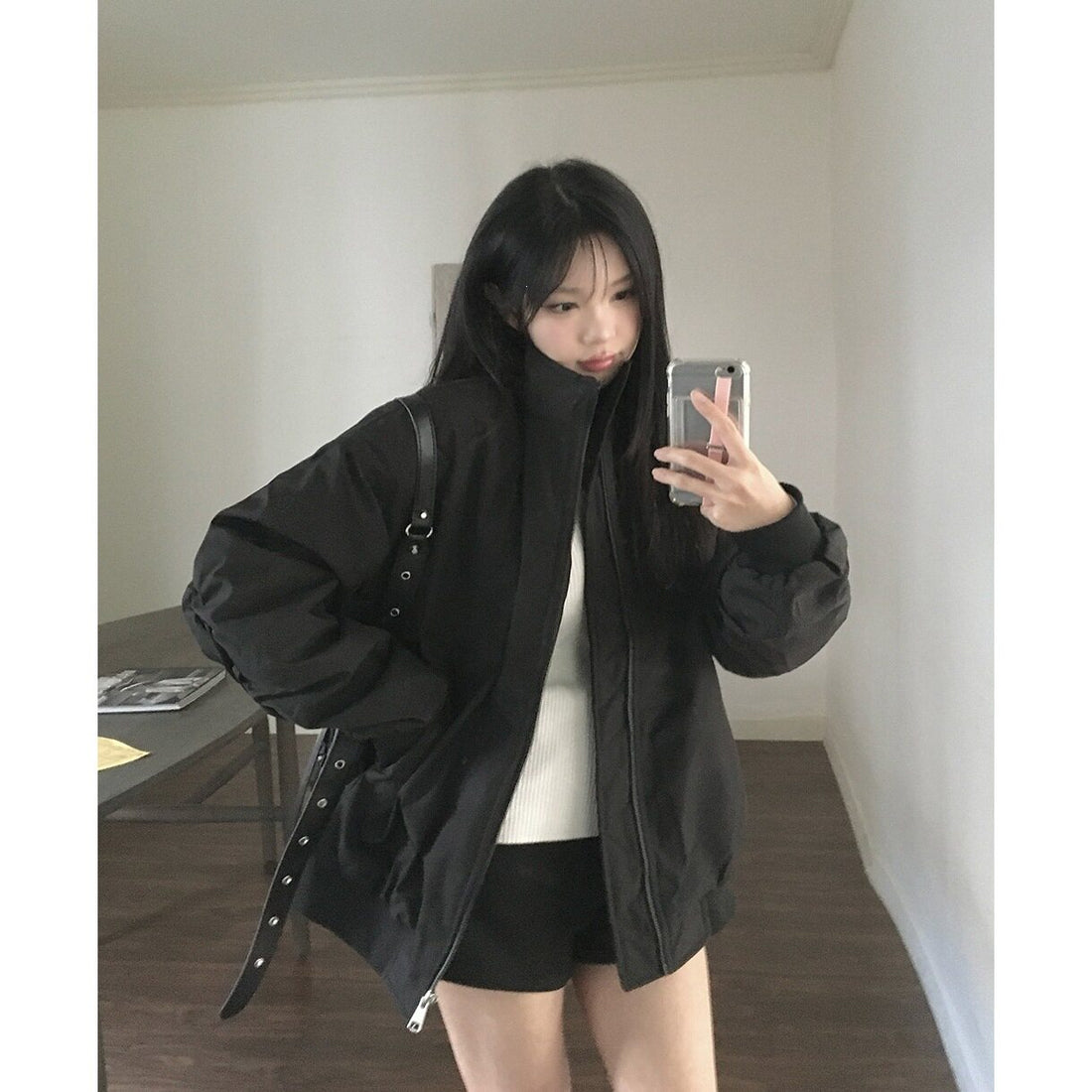 Women's Korean Style Stand-Up Collar Pilot Sleeve Pleated Cotton-Padded Jacket