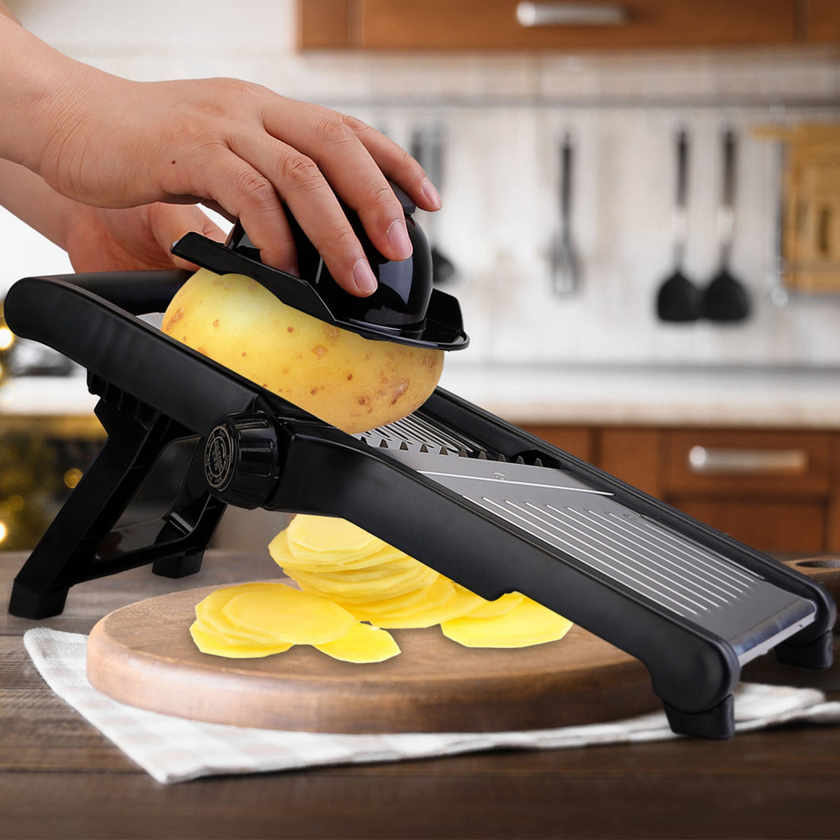 Mandoline slicer with 5 blade stainless steel cutter