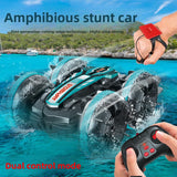 Remote-controlled stunt amphibious vehicle