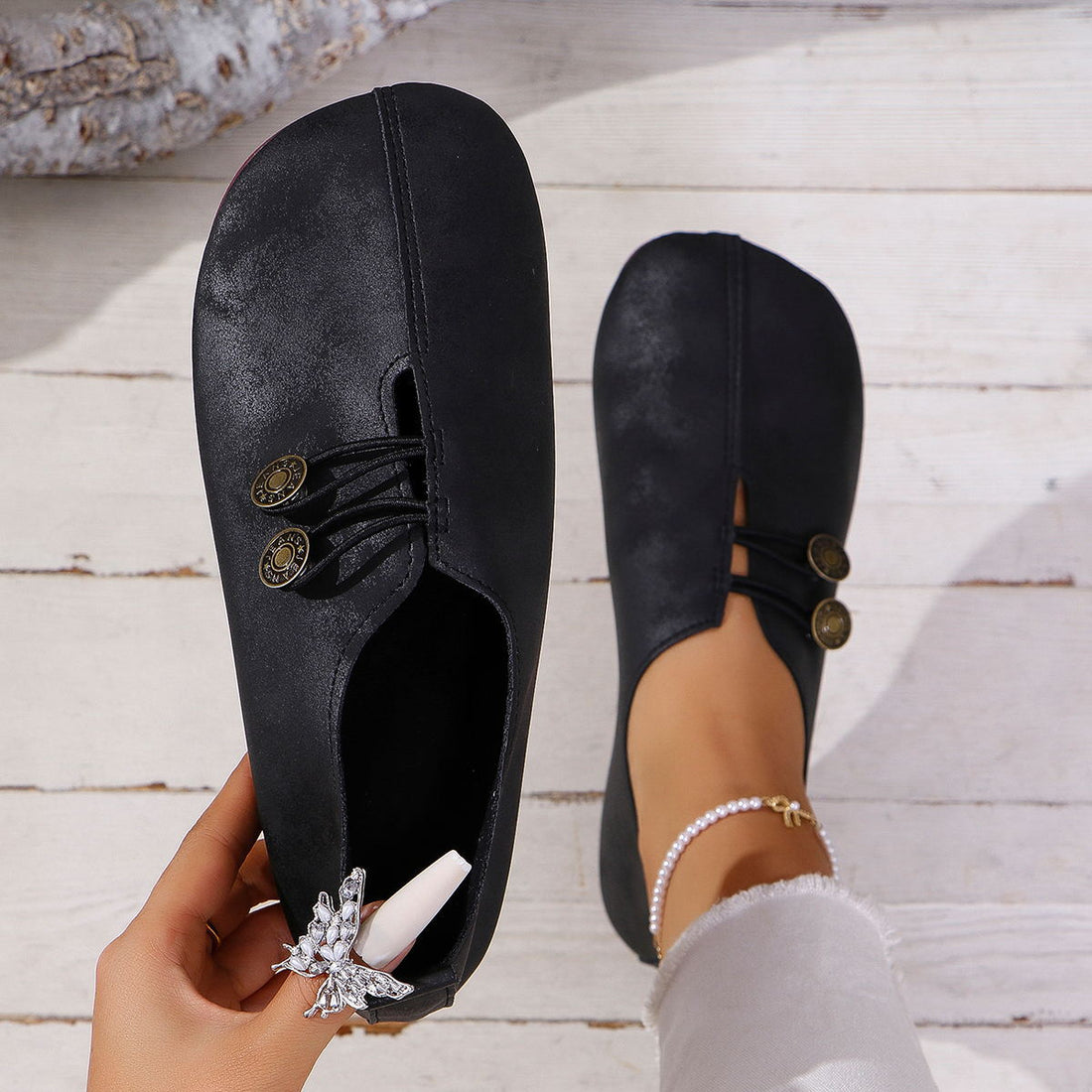 Womens Flat Shoes