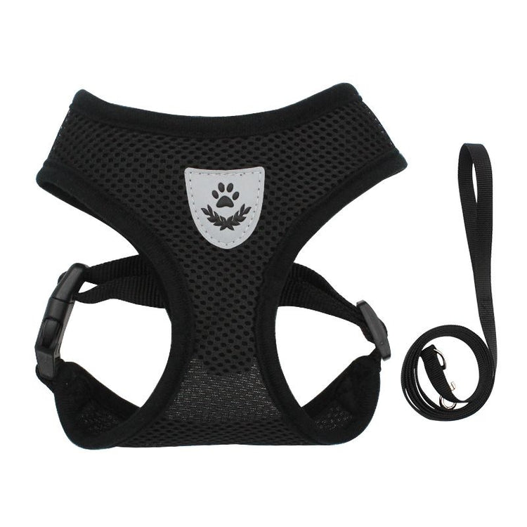 No pull dog harness in Red showing chest strap