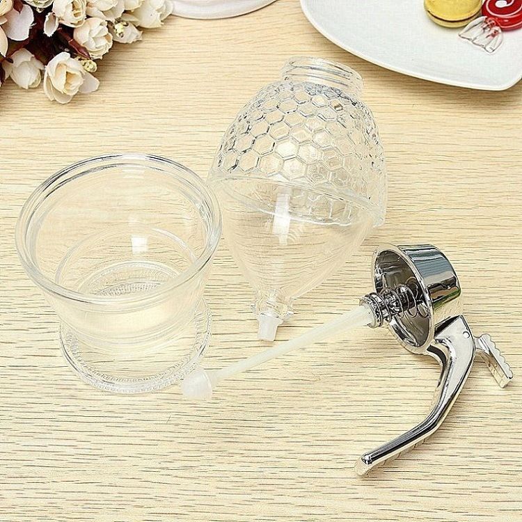 Syrup dispenser drip-free spout detail