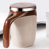 Electric self stirring mug with one-press button detail