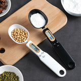 Digital kitchen scale with LCD display in spoon design