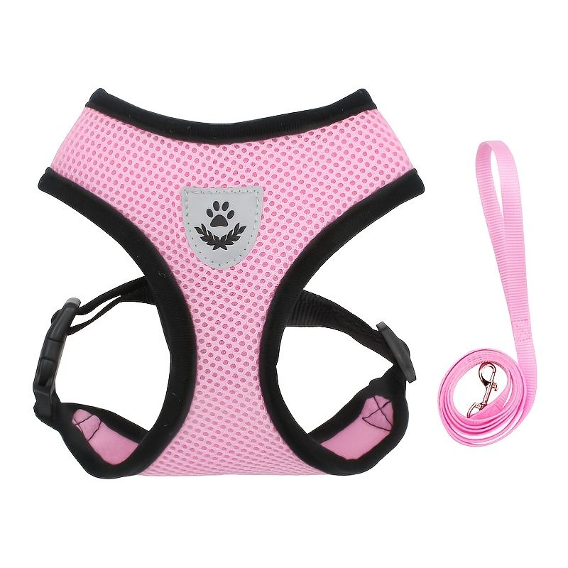 Reflective dog harness chest plate close-up
