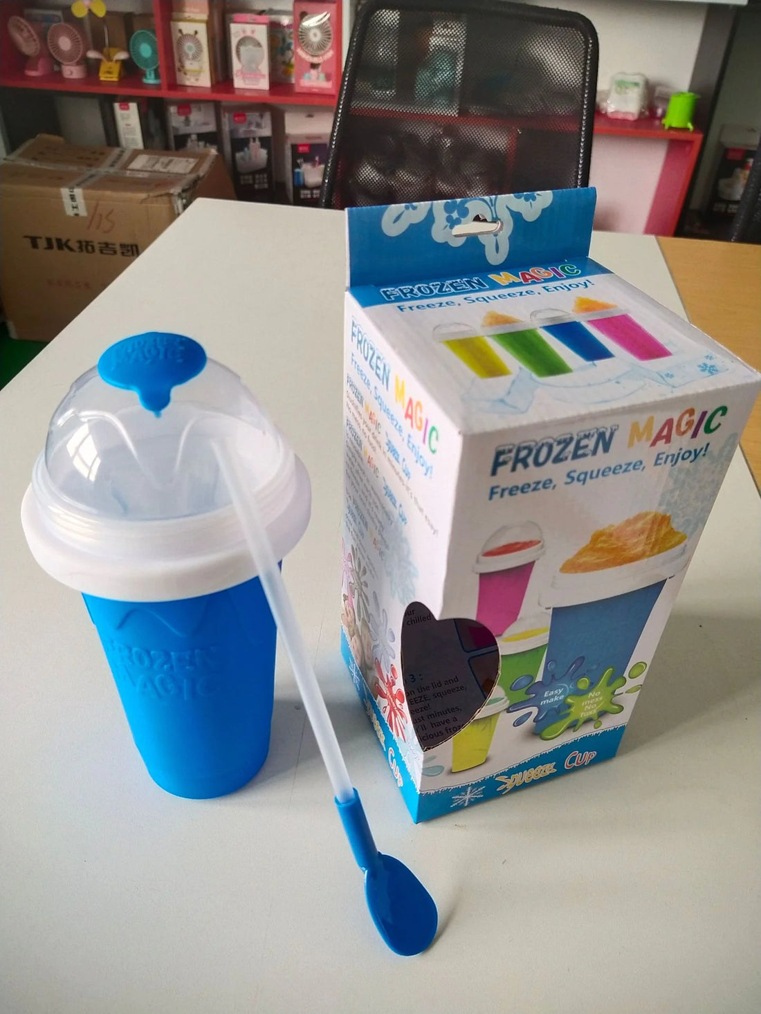 Instant Slushy Maker Cup — Pinch & Shake Quick-Freeze Cup - Image 4