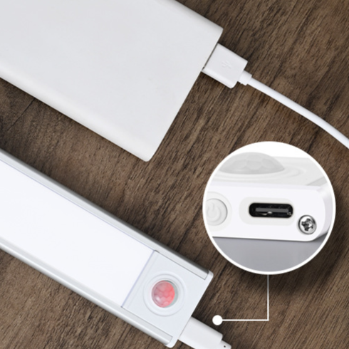 Smart Charging Motion-Sensor Light