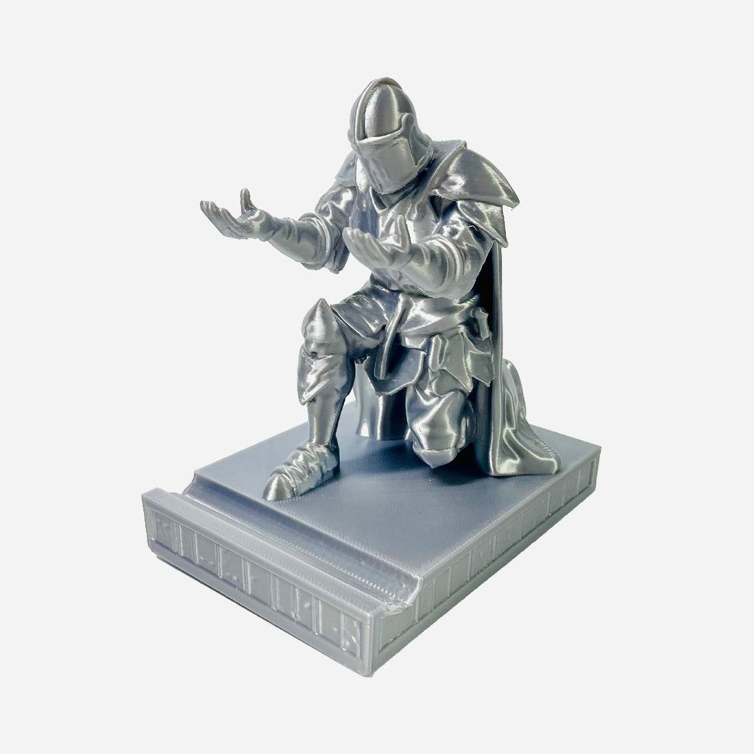 3D Printed Knight Armor Pen Holder