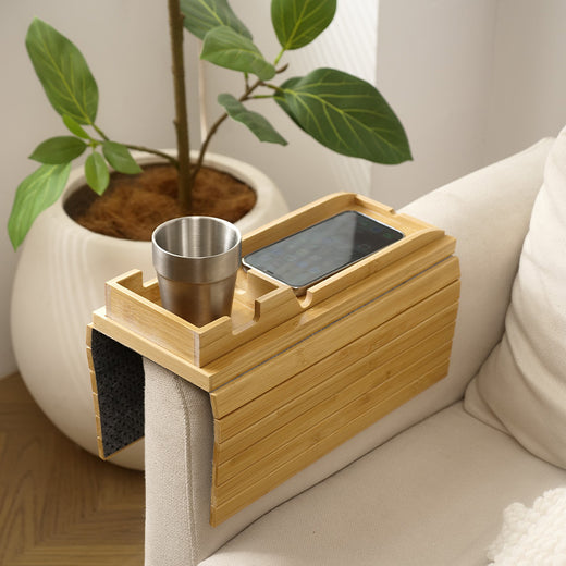 Wooden sofa with magnetic detachable tray