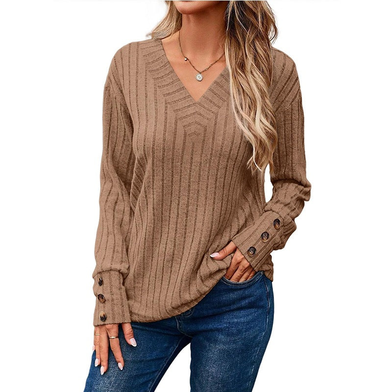 Women's long sleeve V-neck shirt