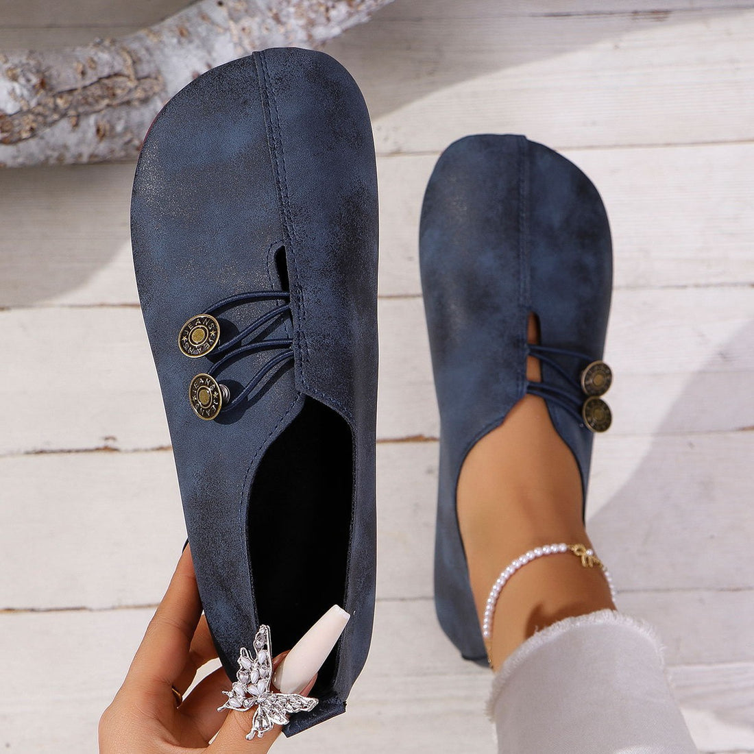 Womens Flat Shoes